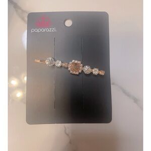 Paparazzi Hair clip ( Bobby pin style)